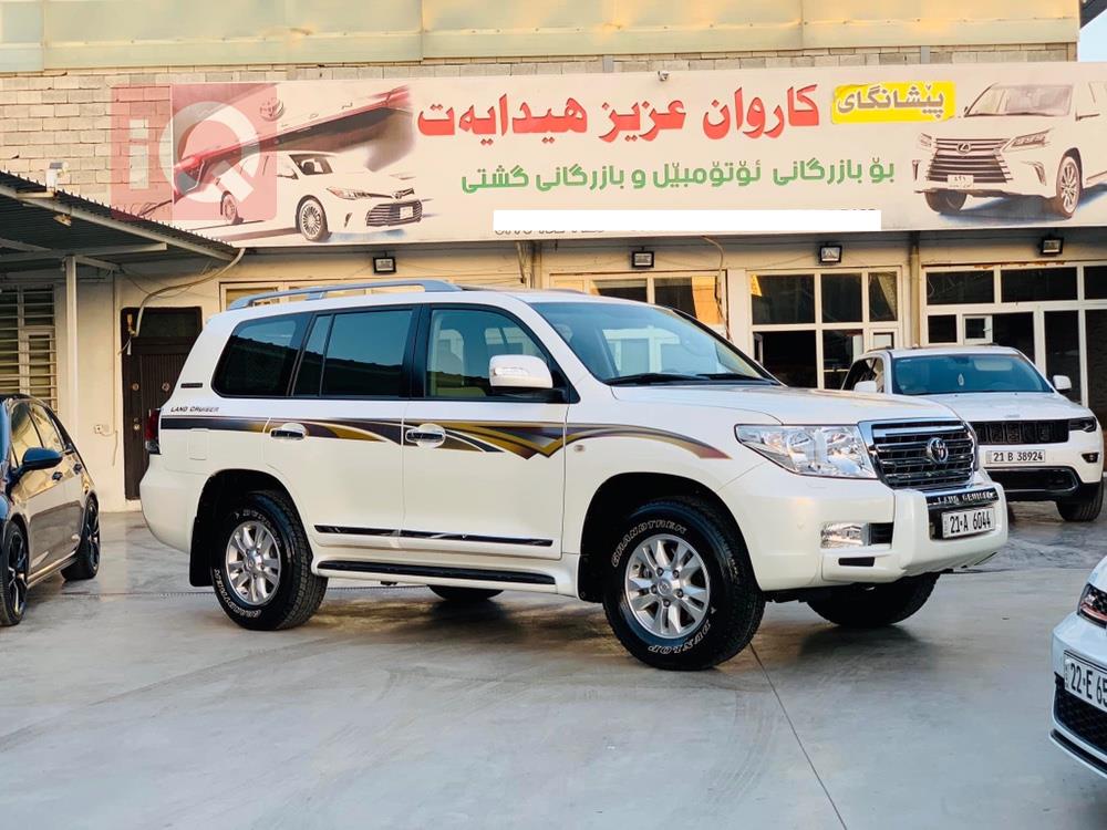 تويوتا لاندكروزر